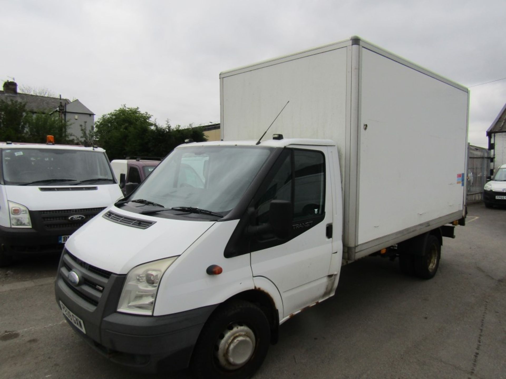 09 reg FORD TRANSIT 115 T350L RWD LUTON (NON RUNNER) (DIRECT NHS) 1ST REG 03/09, 113772M, V5 HERE, 1 - Image 2 of 7