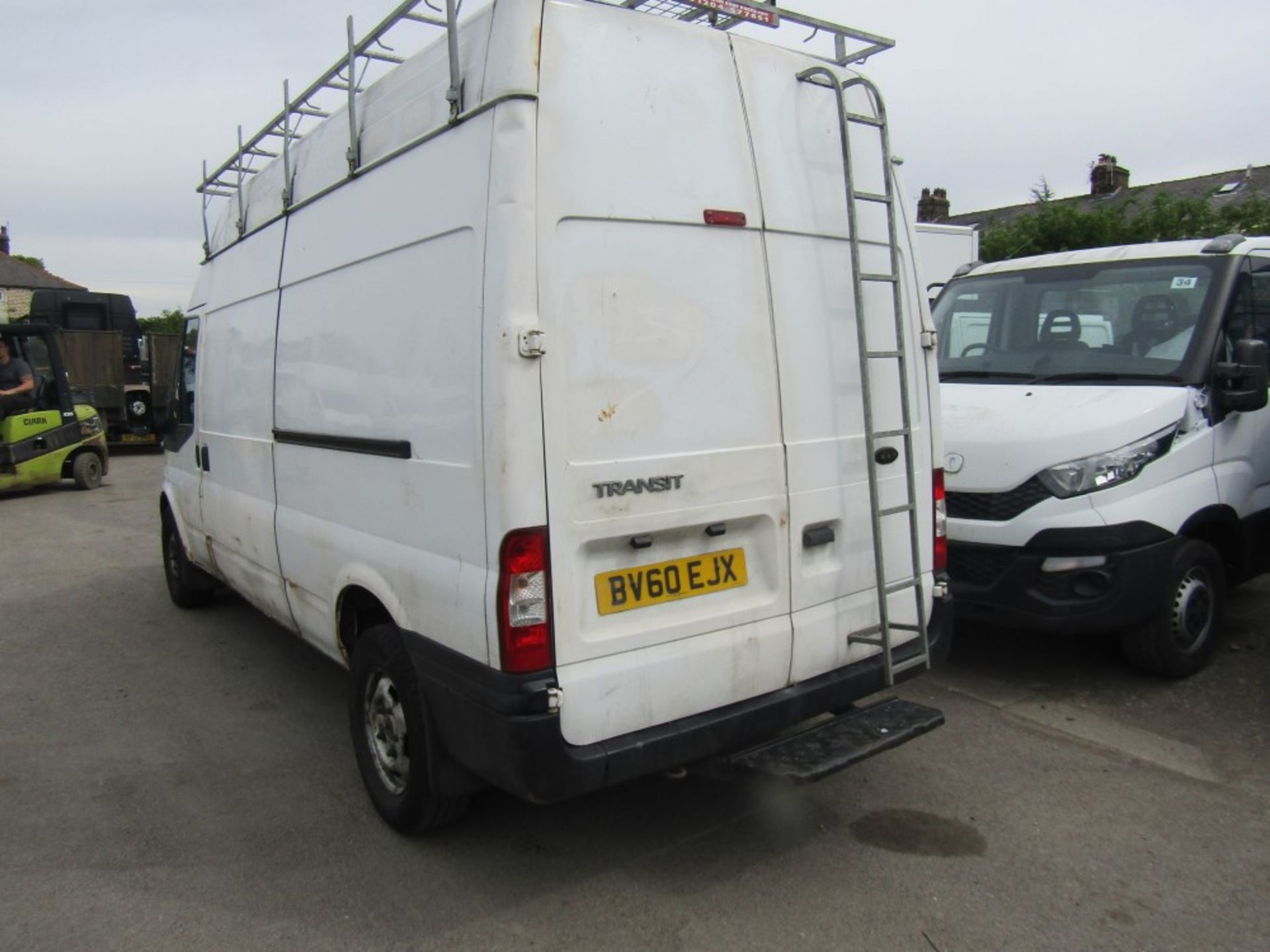 60 reg FORD TRANSIT 2.4 RWD (NON RUNNER) 1ST REG 09/10, 114726M, PART V5 - GREEN SLIP ONLY [NO VAT] - Image 3 of 7