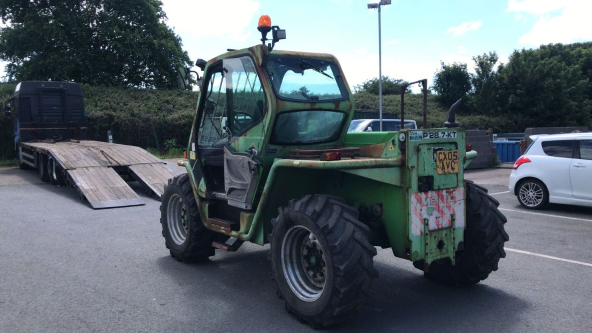 05 reg MERLO P28.7 KT TELEHANDER (DIRECT COUNCIL) 1ST REG 06/05, 9193 HOURS [+ VAT] - Image 4 of 7