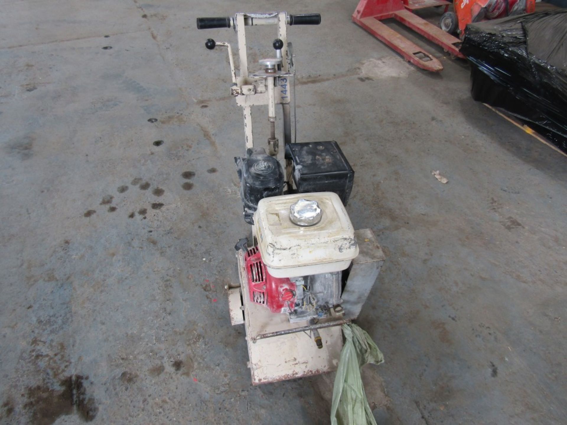 FLOOR PLANER (DIRECT HIRE CO) [+ VAT]