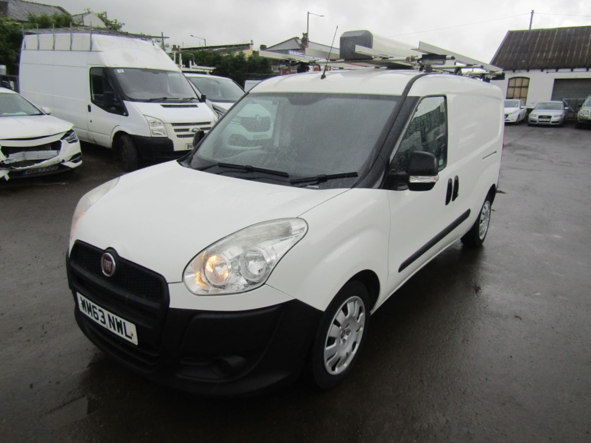 63 reg FIAT DOBLO 1.6 MULTIJET MAXI LWB, TWIN SIDE DOORS, RACKED IN REAR, ROOF RACK TUB, 1ST REG - Image 2 of 7