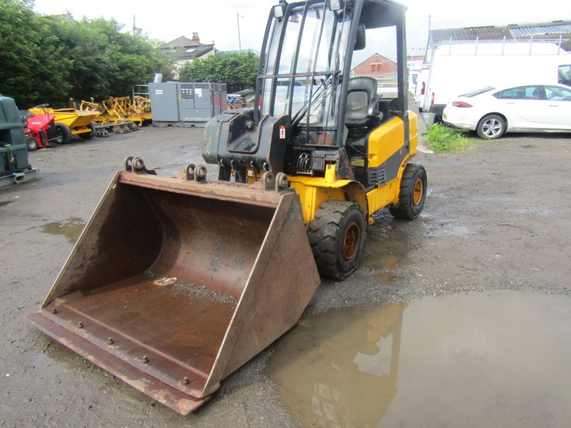 2004 JCB 30D TELETRUK (DIRECT COUNCIL) 8955 HOURS [+ VAT] - Image 2 of 7