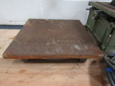 CAST IRON SURFACE PLATE [NO VAT]