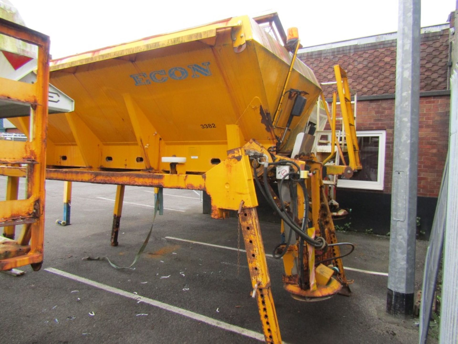 ECON DE-MOUNT GRITTER BODY (DIRECT COUNCIL) [+ VAT] - Image 2 of 2