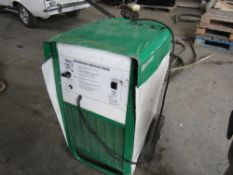 DEHUMIDIFIER (DIRECT HIRE CO) [+ VAT]