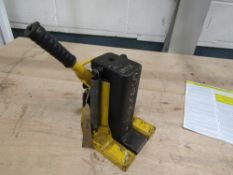 5 TON TOE JACK (DIRECT HIRE CO) [+ VAT]