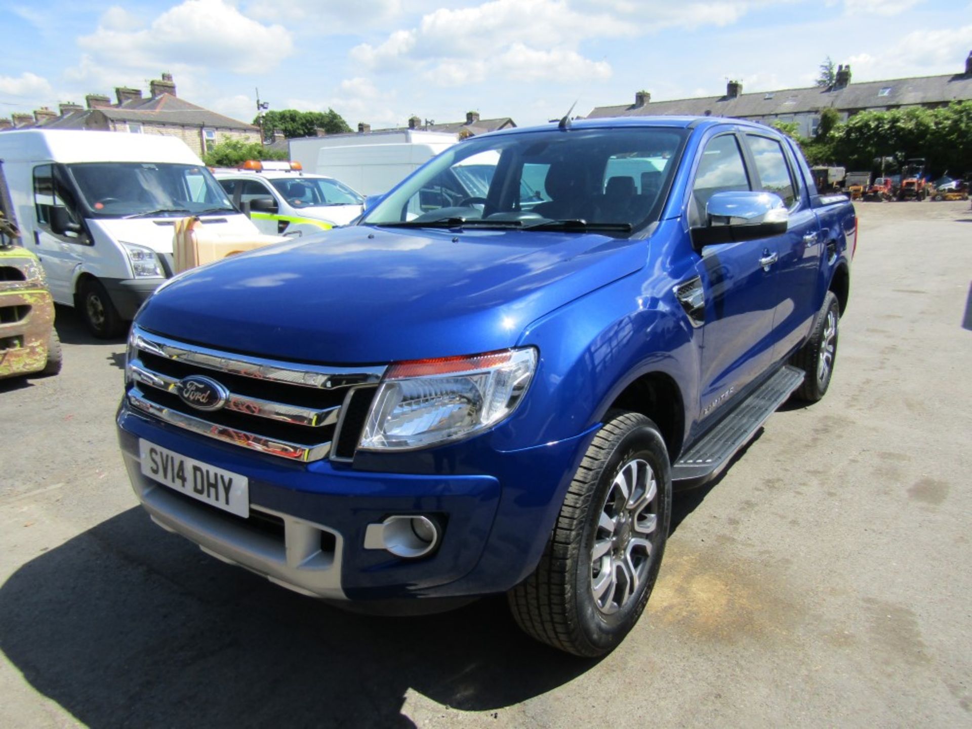 14 reg FORD RANGER LIMITED 4 X 4 TDCI AUTO (ON VCAR CAT S) 1ST REG 03/14, TEST 11/22, 88897M, V5 - Image 2 of 6