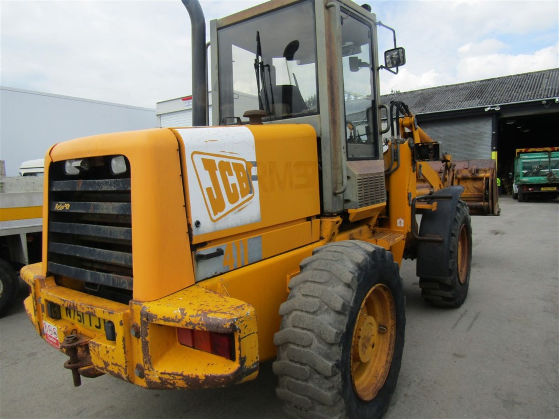 N reg JCB LOADING SHOVEL, 1ST REG 02/96, 1118 HOURS NOT WARRANTED, V5 HERE, 1 FORMER KEEPER [+ VAT] - Image 4 of 7