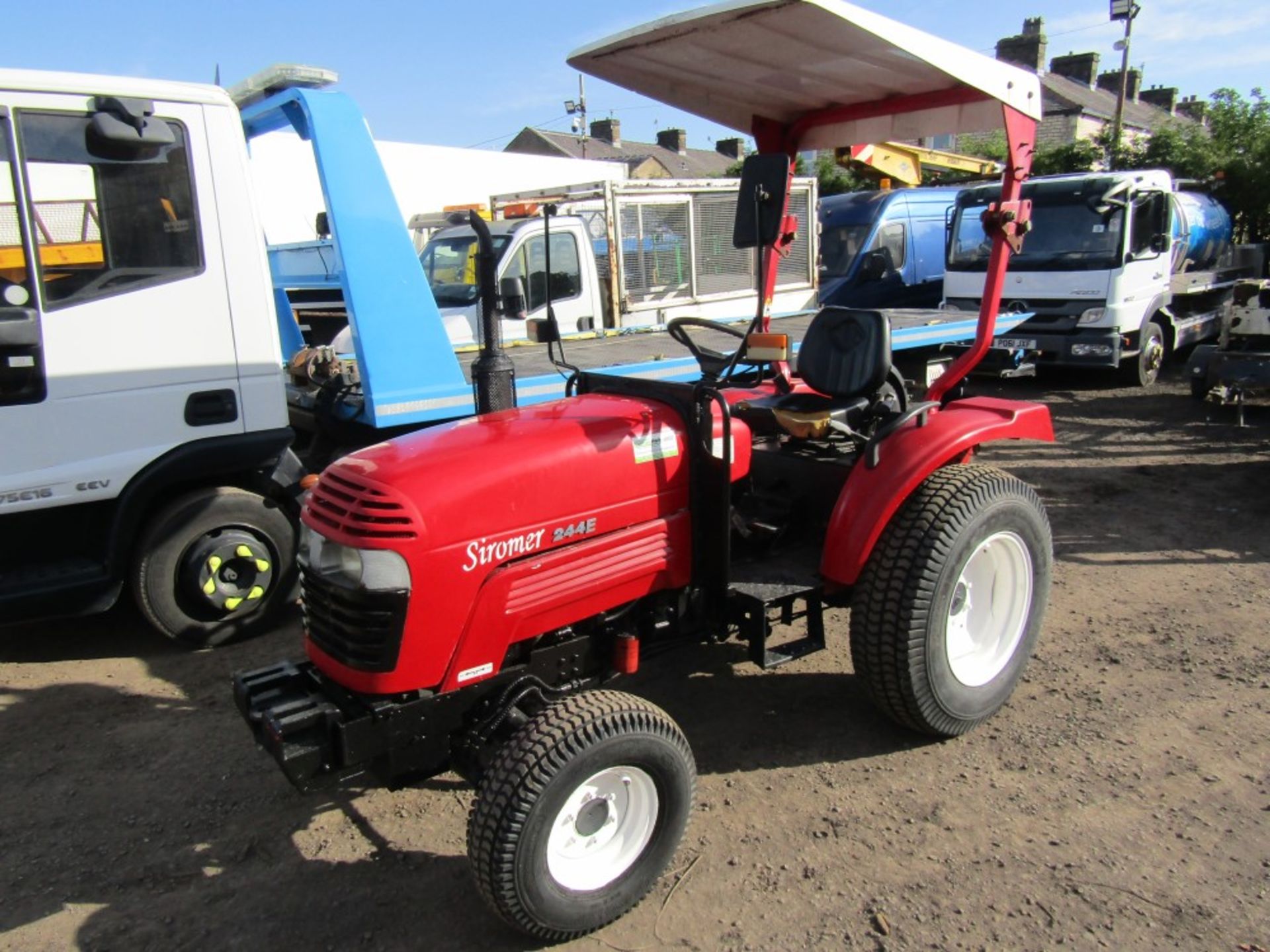 SIROMER 244E TRACTOR, 409 HOURS NOT WARRANTED [NO VAT] - Image 2 of 5