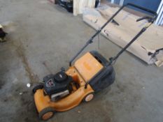 BRIGGS & STRATTON LAWN MOWER [NO VAT]