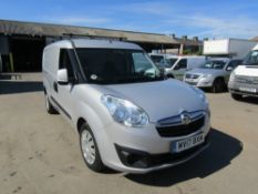 17 reg VAUXHALL COMBO 2300 CDTI SPORTIVE VAN, 1ST REG 08/17, TEST 08/22, 83227M WARRANTED, V5