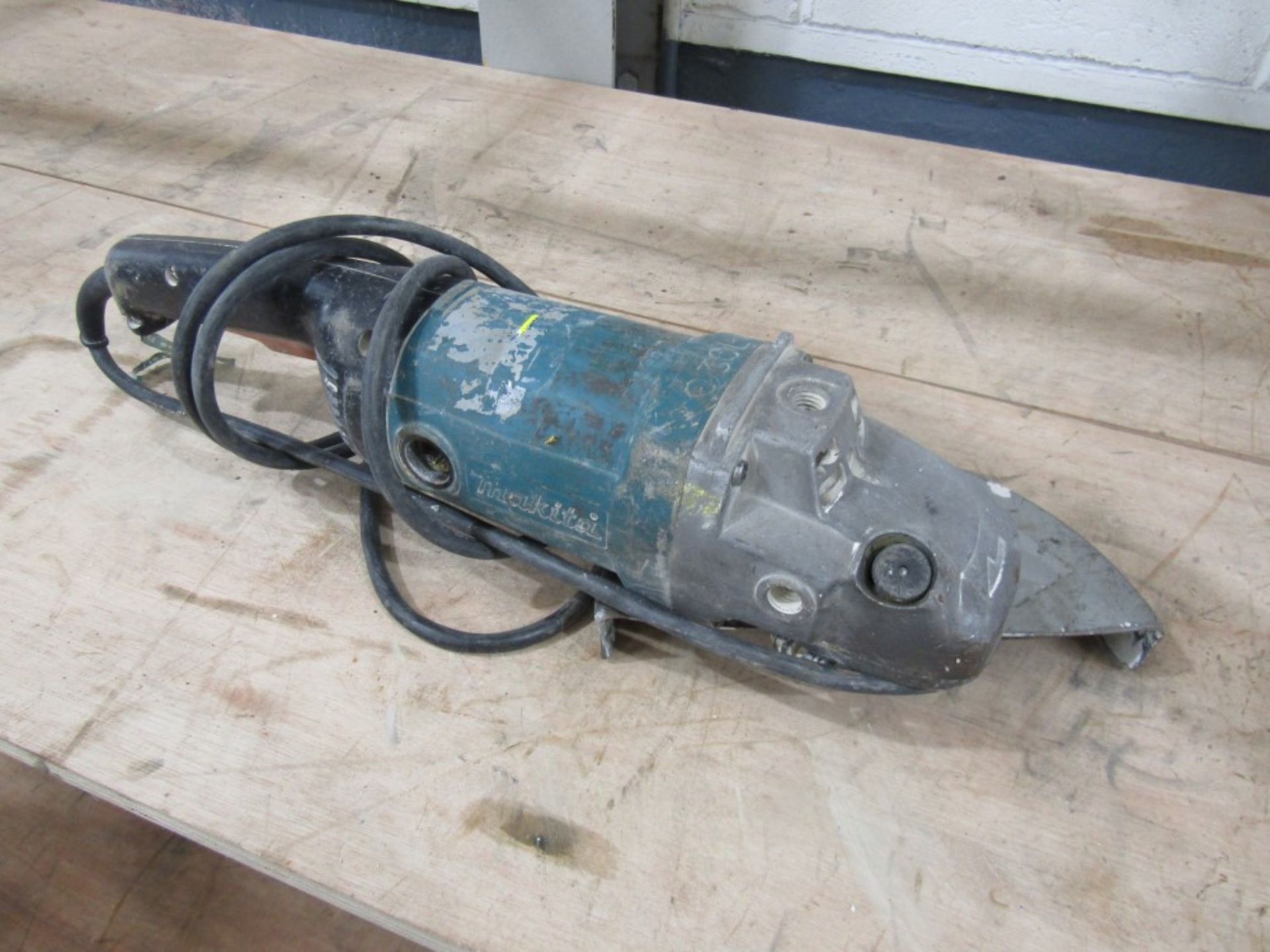 ANGLE GRINDER (DIRECT HIRE CO) [+ VAT]