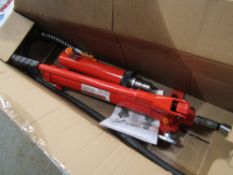 CLARKE 10T PUMP RAM & HOSE (SCRAP) [+ VAT]