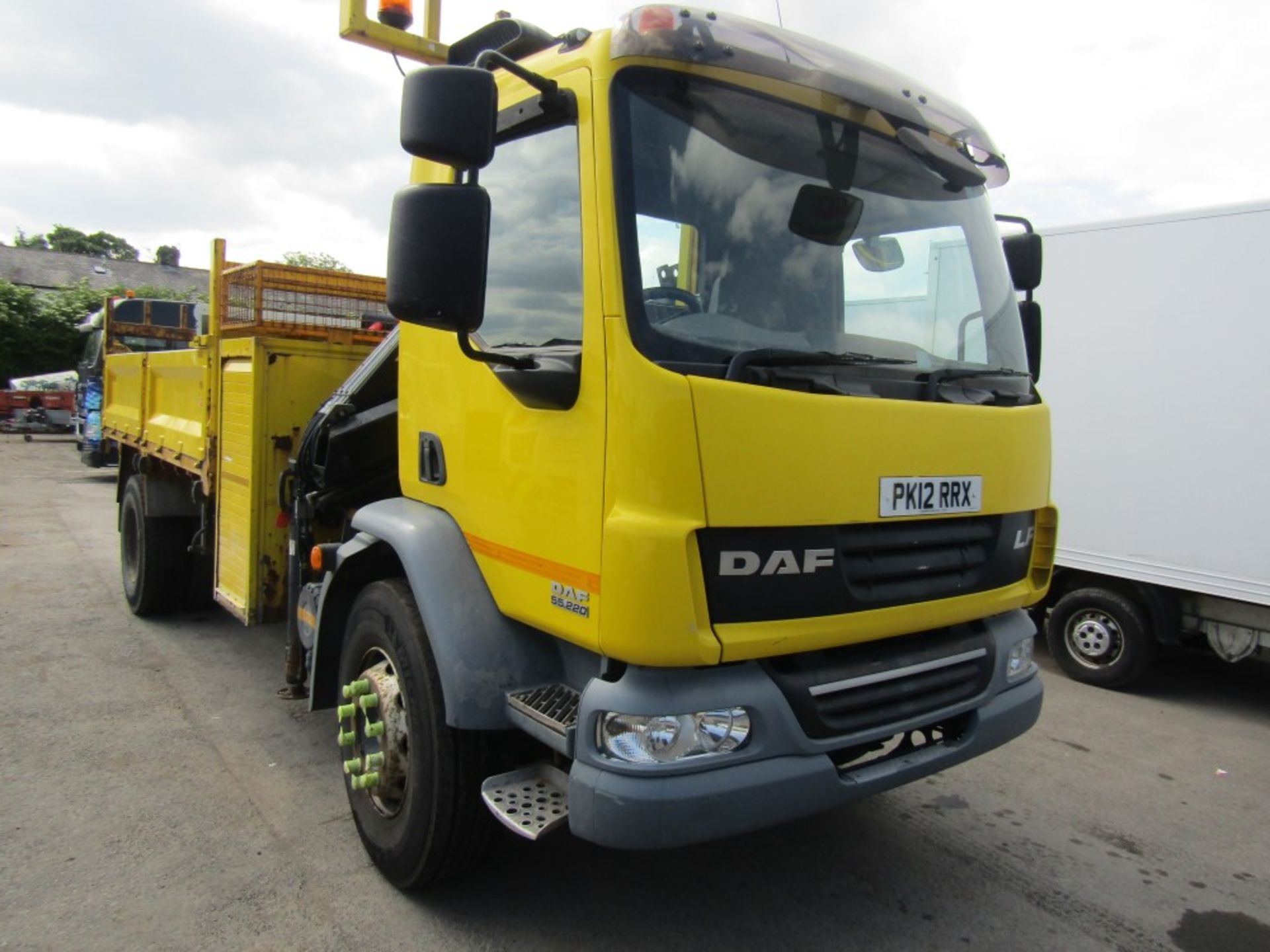 12 reg DAF FA LF55.220 CRANE WAGON (DIRECT COUNCIL) 1ST REG 08/12, TEST 08/22, 72512KM, V5 HERE, 1