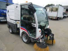 11 reg DULEVO 850 PRECINCT SWEEPER WITH POWER WASH & KUBOTA 4 CYLINDER ENGINE, 1438 HOURS, V5 HERE,