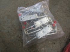 BAG OF GATE LATCHES [+ VAT]