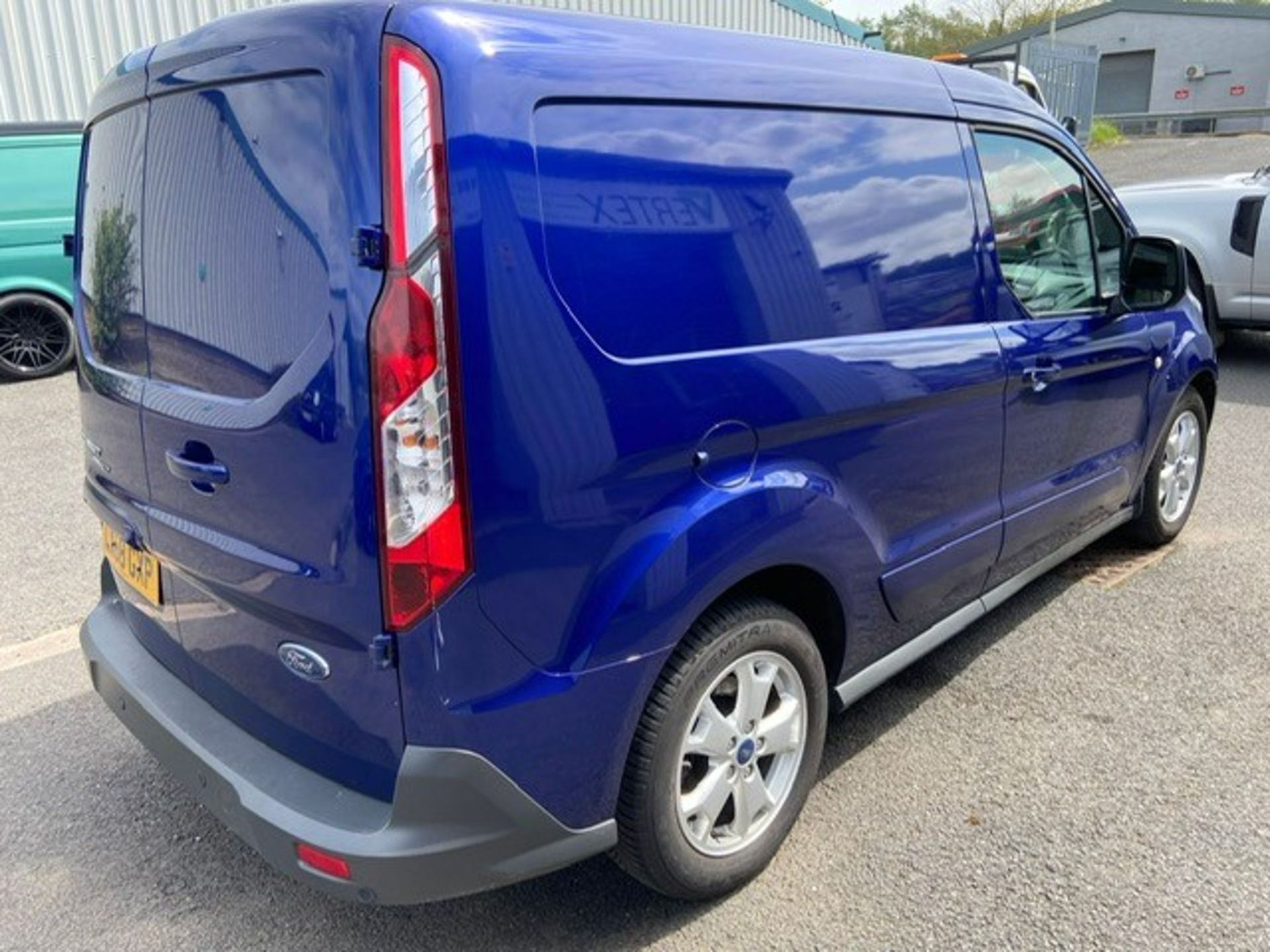 68 reg FORD TRANSIT CONNECT TDCI LIMITED (LOCATION NELSON) 1ST REG 12/18, TEST 12/22, 2 KEYS, FSH, - Image 7 of 11