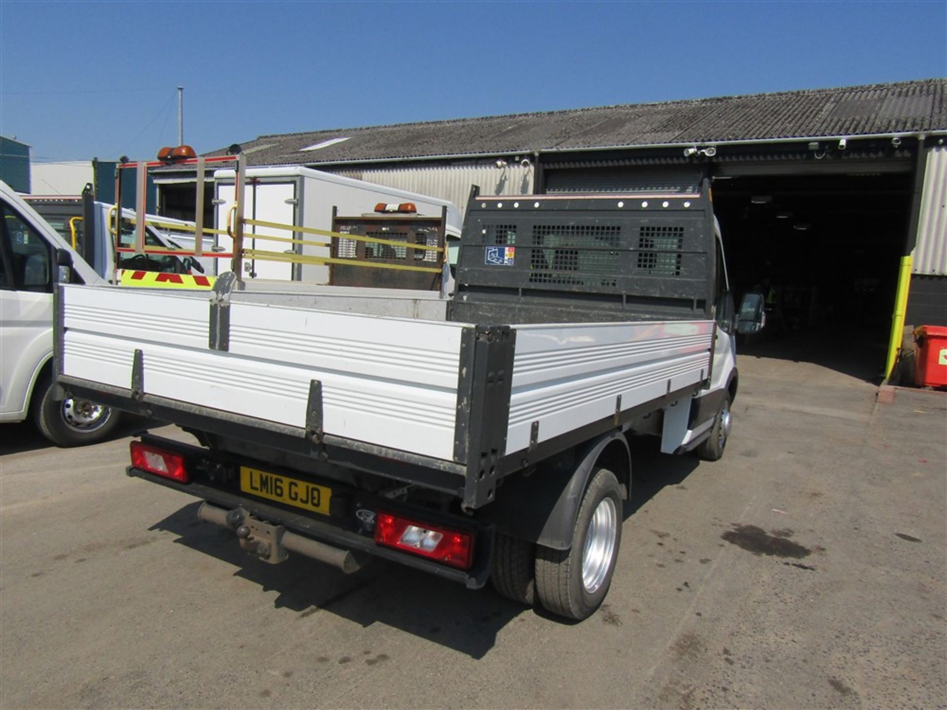 16 reg FORD TRANSIT 350 TIPPER, 1ST REG O5/16, TEST 08/22, 113210M, V5 HERE, 1 OWNER FROM NEW [NO - Image 4 of 6