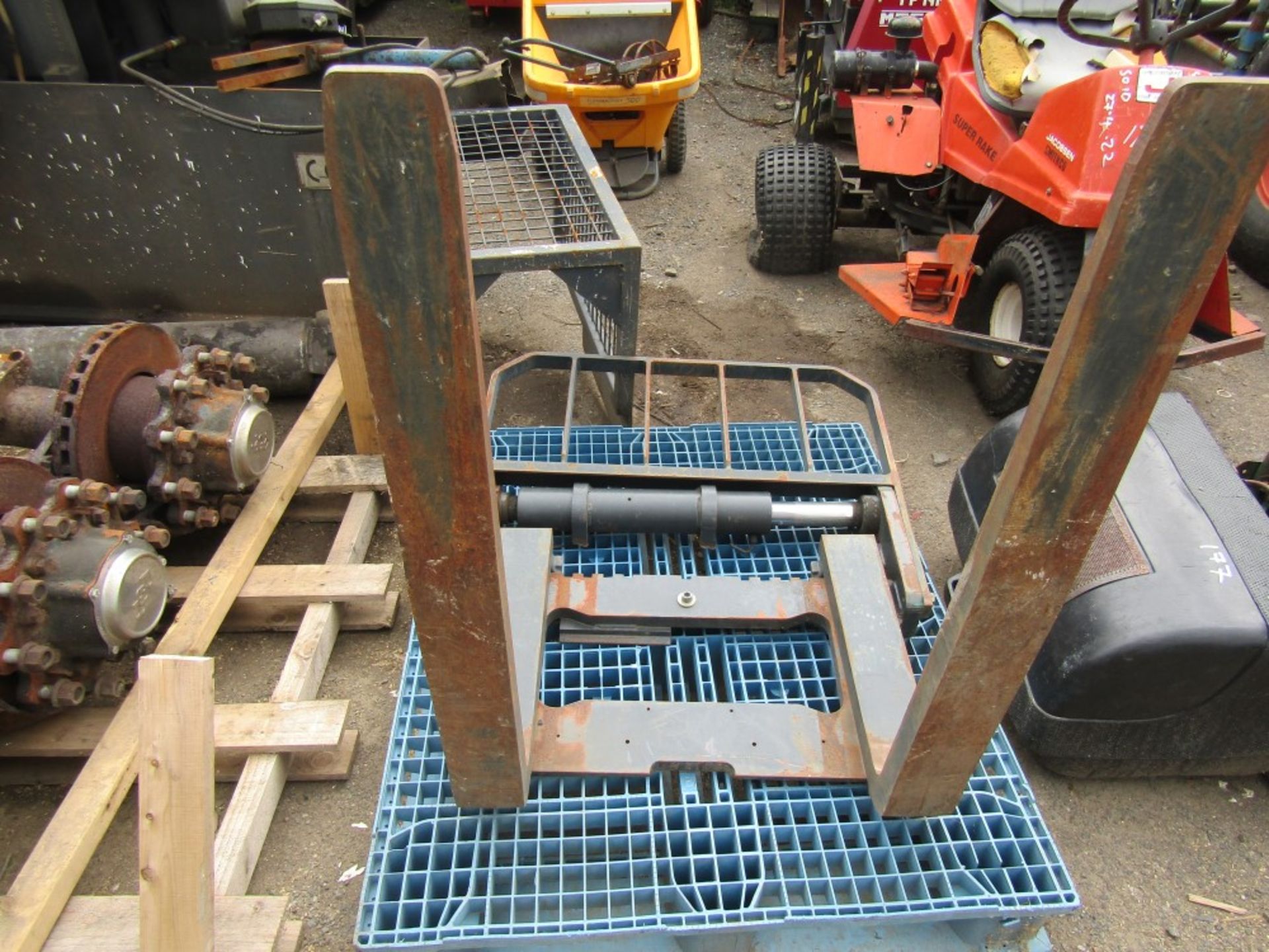 PALLET FORK [NO VAT]