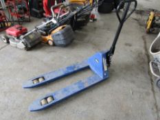 LOAD SURFER PALLET TRUCK (DIRECT HIRE COMPANY) [+ VAT]