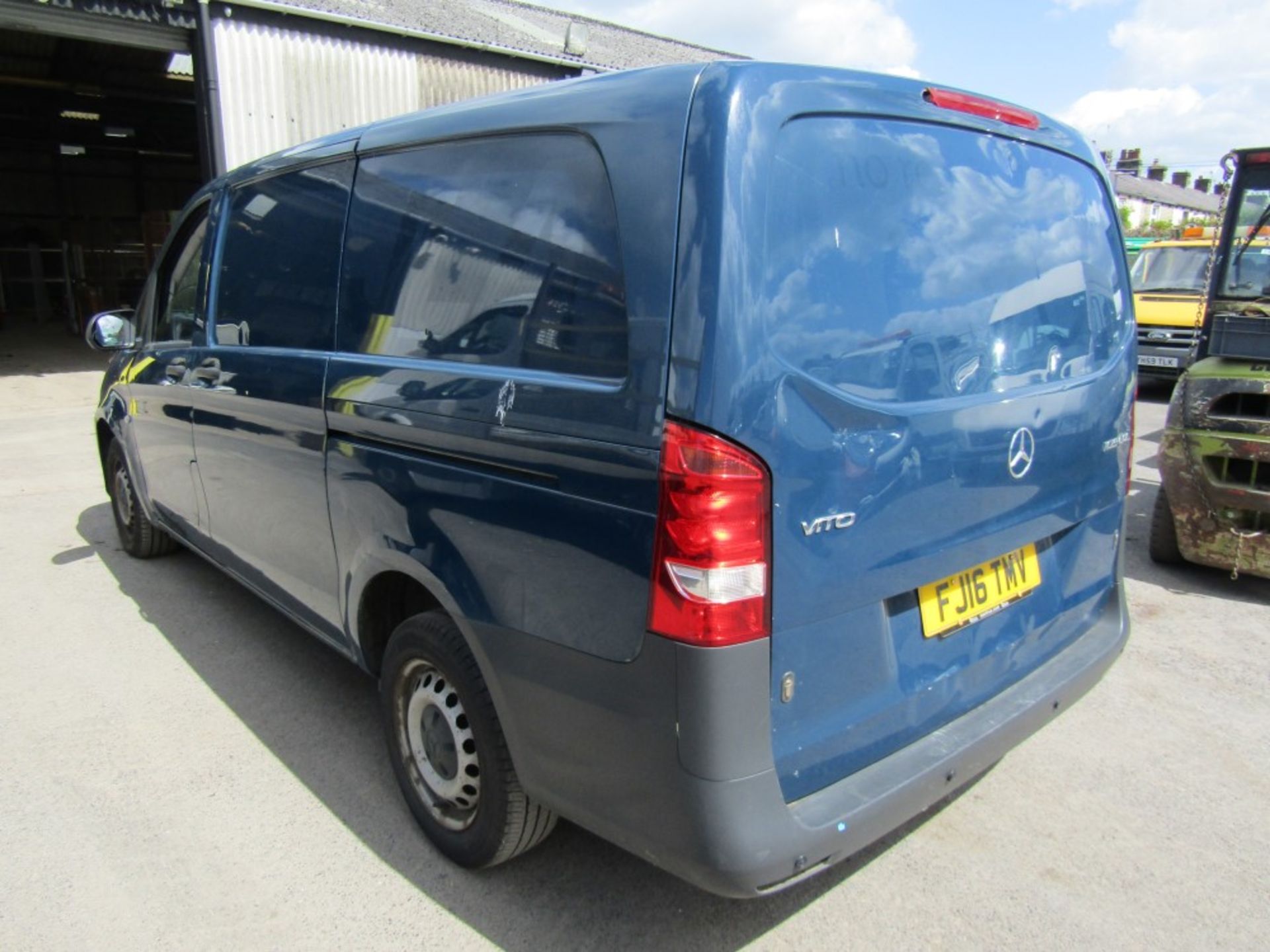 16 reg MERCEDES VITO 109 CDI, 1ST REG 03/16, TEST 03/23, 186268M, V5 HERE, 2 FORMER KEEPERS [NO - Image 3 of 7