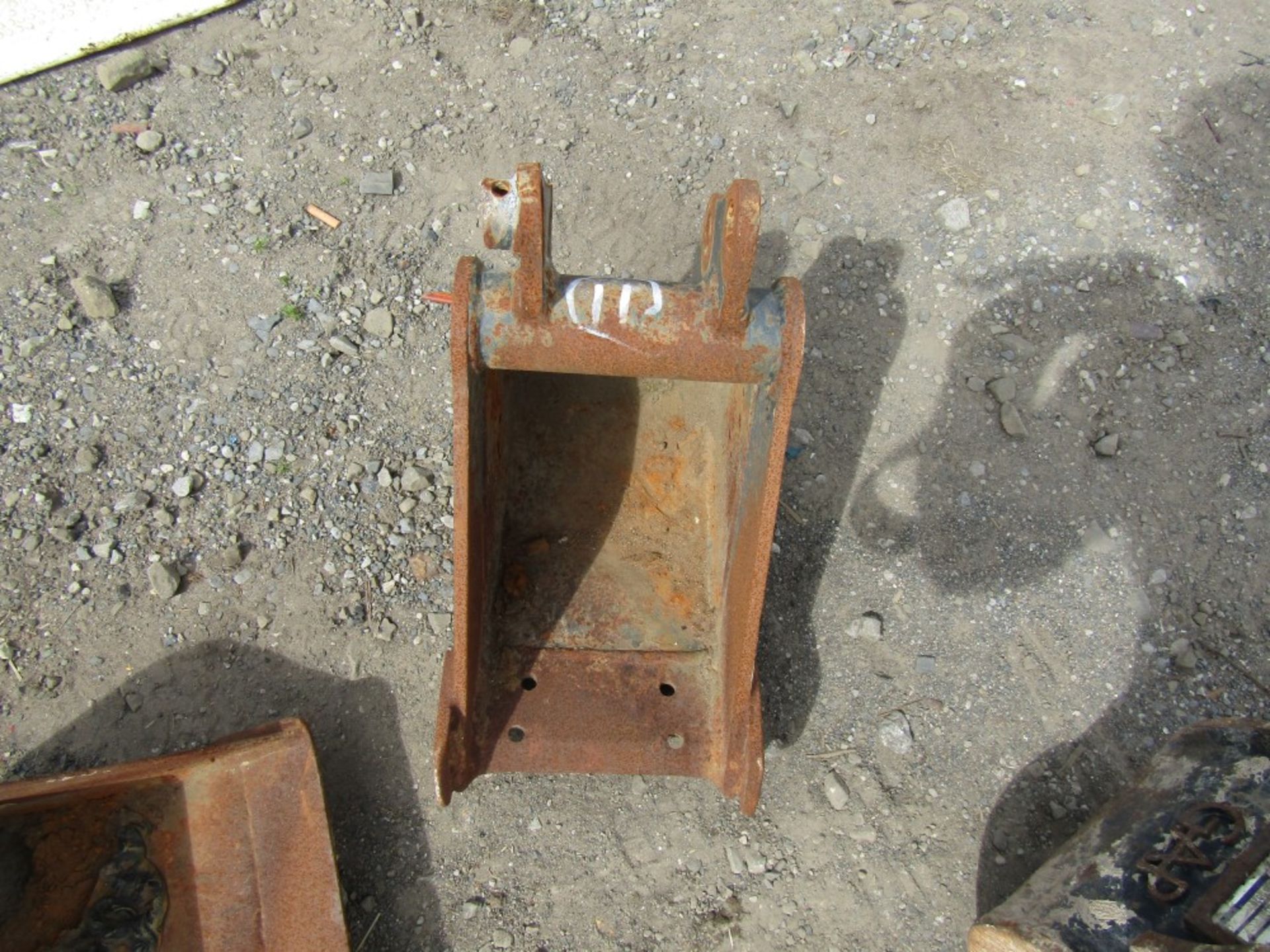 8" BUCKET (DIRECT GAP) [+ VAT]