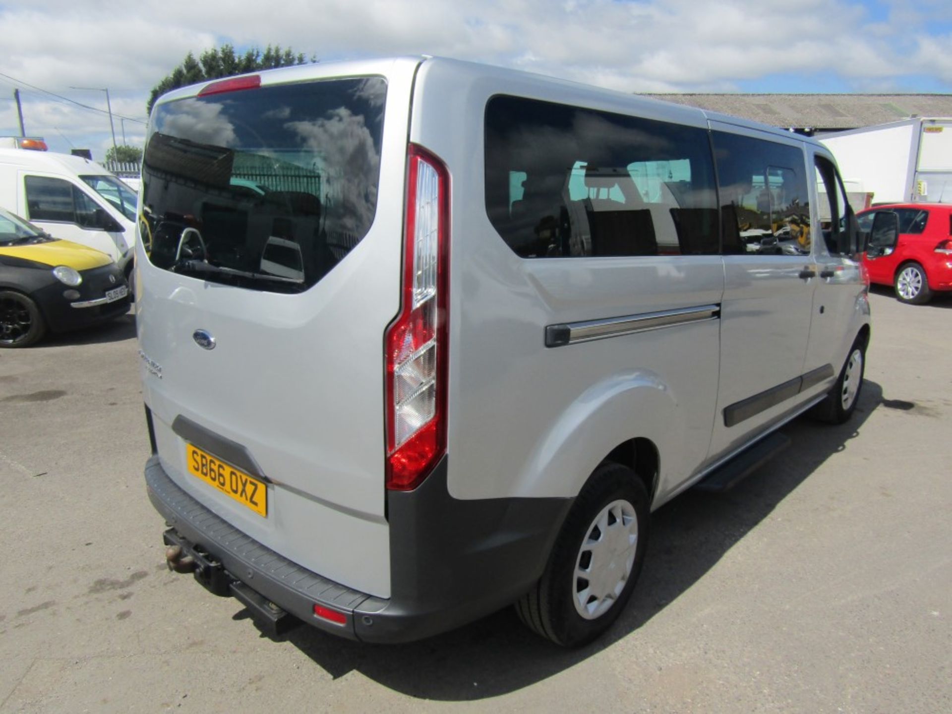 66 reg FORD TOURNEO CUSTOM 310 ZETEC TDCI MINIBUS, 1ST REG 12/16, TEST 12/22, 82479M WARRANTED, V5 - Image 4 of 7