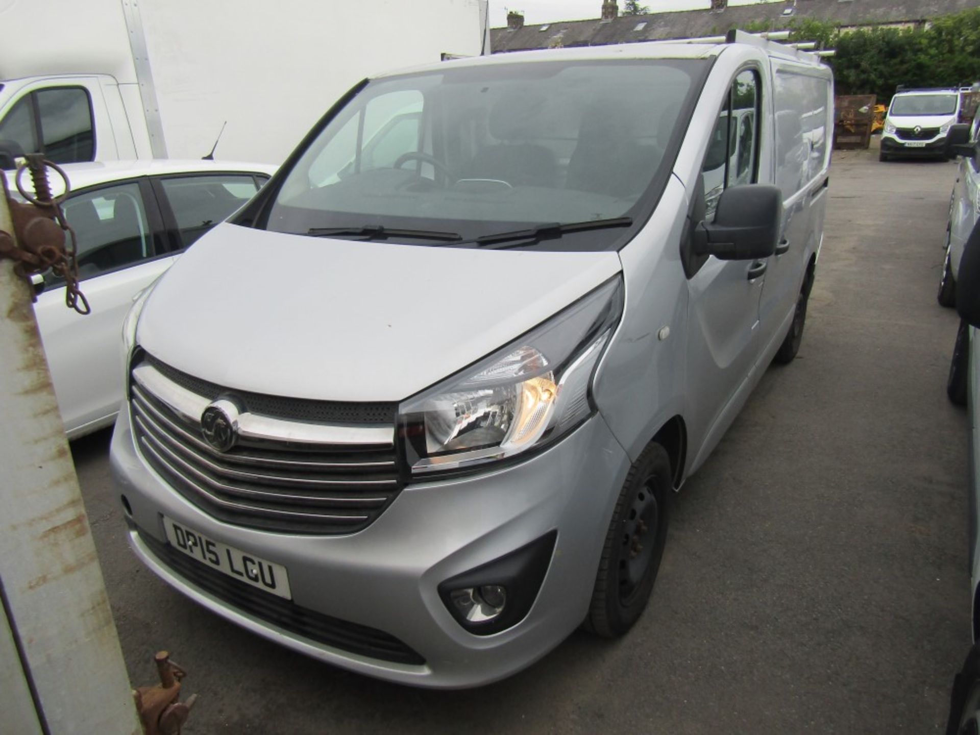 15 reg VAUXHALL VIVARO 2700 SPORTIVE CDTI, 1ST REG 08/15, NO MILEAGE DISPLAYING BELIEVED TO HAVE - Image 2 of 7