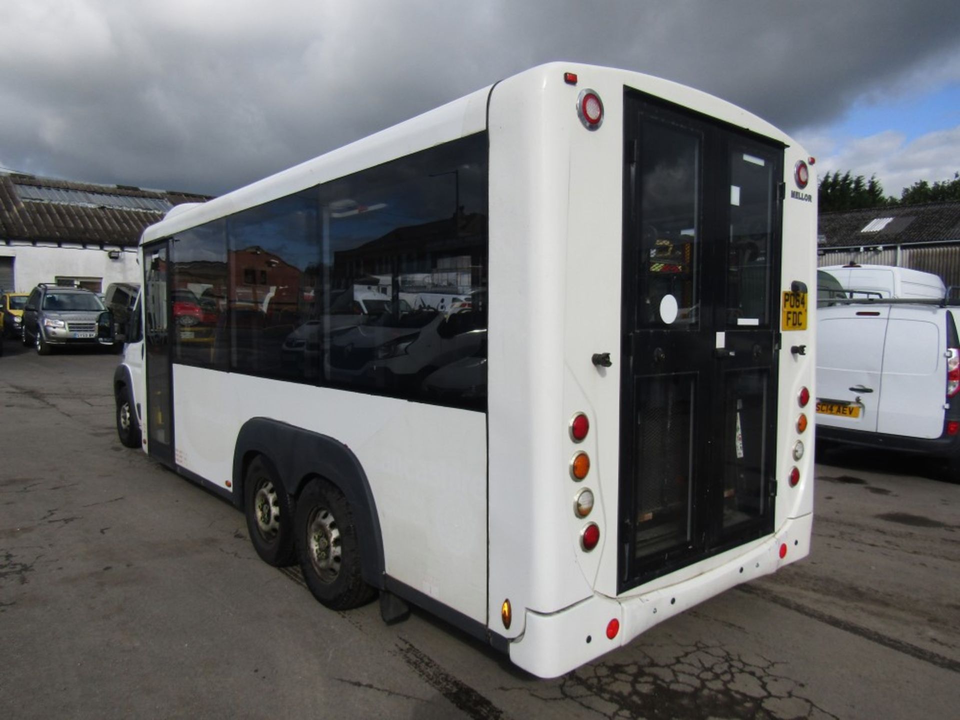 64 reg FIAT DUCATO TRI AXLE MINIBUS (DIRECT COUNCIL) 1ST REG 12/14, TEST 12/22, 76839M, V5 HERE, 1 - Image 3 of 7