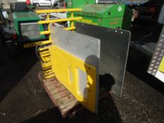 FORKLIFT HYD GRAB [+ VAT]