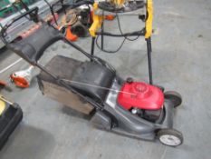 HONDA ROLLER MOWER [+ VAT]