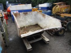 1250 KGS FORK LIFT TIPPING SKIP [+ VAT]