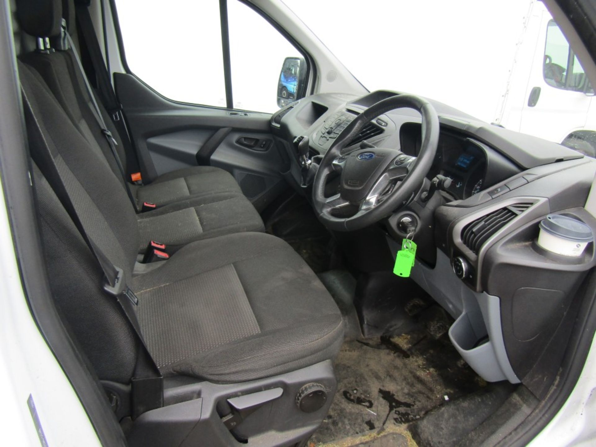 63 reg FORD TRANSIT CUSTOM 270 ECO-TECH (DIRECT COUNCIL) 1ST REG 10/13, TEST 10/22, 96268M, V5 HERE, - Image 6 of 7