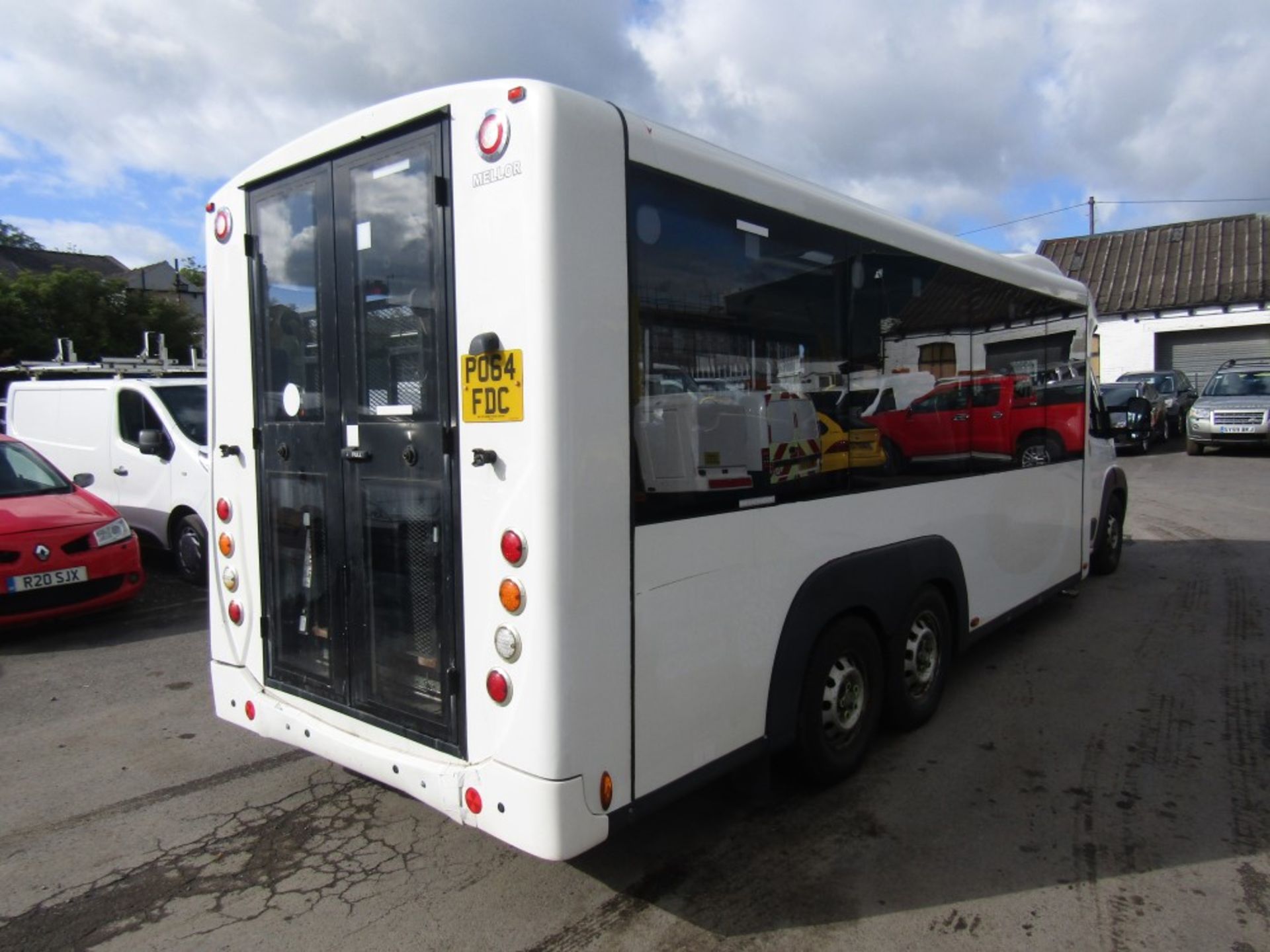 64 reg FIAT DUCATO TRI AXLE MINIBUS (DIRECT COUNCIL) 1ST REG 12/14, TEST 12/22, 76839M, V5 HERE, 1 - Image 4 of 7