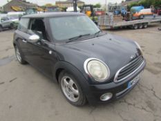 09 reg MINI ONE (ON VCAR CAT D) 1ST REG 03/09, 56822M NOT WARRANTED, V5 HERE, 7 FORMER KEEPERS [NO