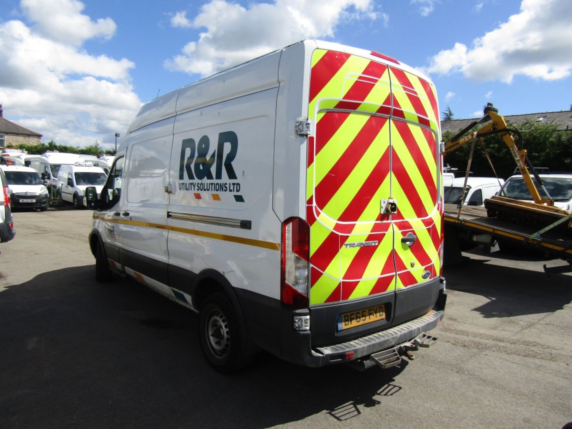 65 reg FORD TRANSIT 350, 1ST REG 09/15, 132109M, V5 HERE, 2 FORMER KEEPERS [NO VAT] - Image 3 of 7