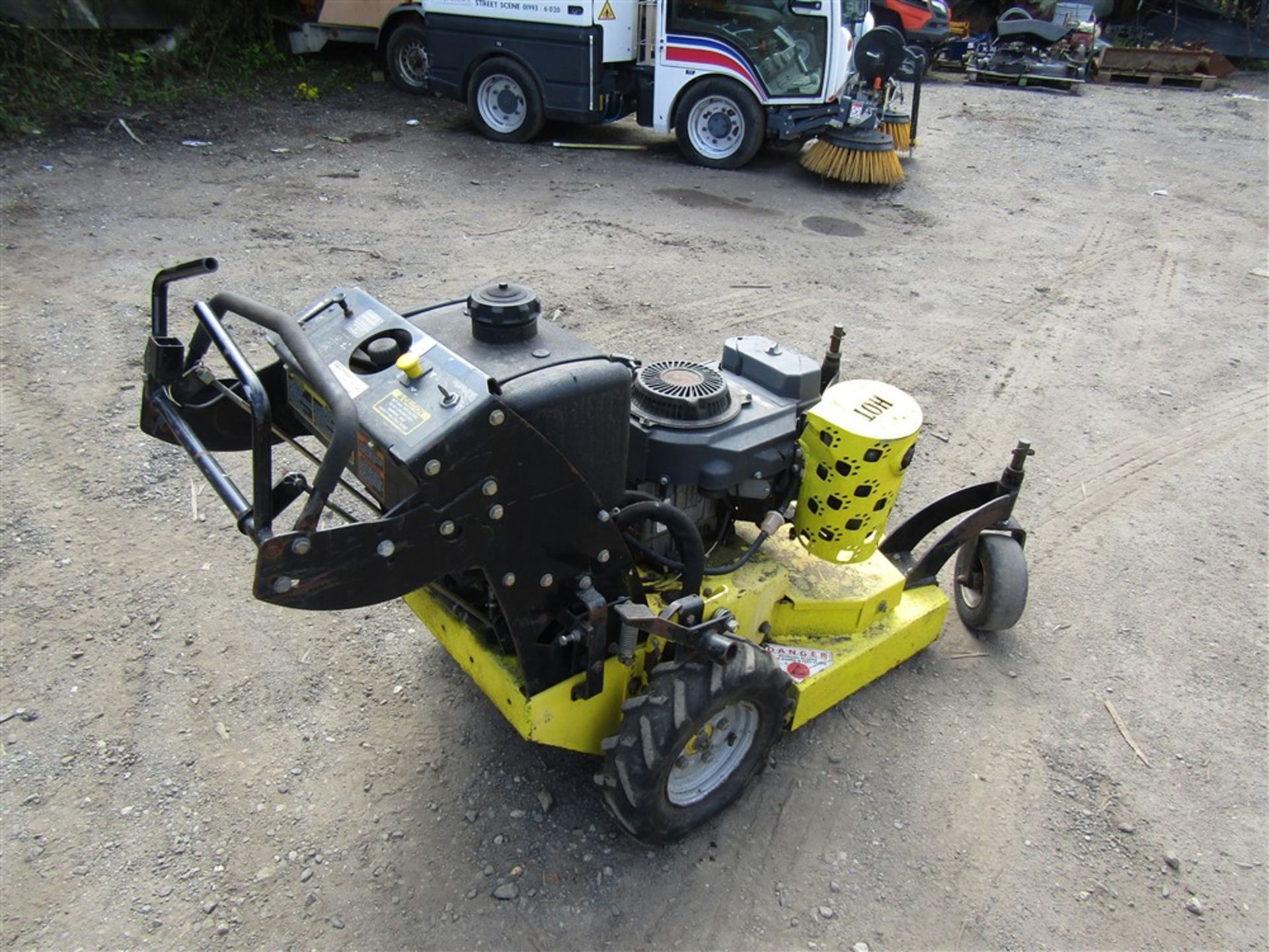 GREAT DANE MOWER (DIRECT COUNCIL) [+ VAT] - Image 2 of 2