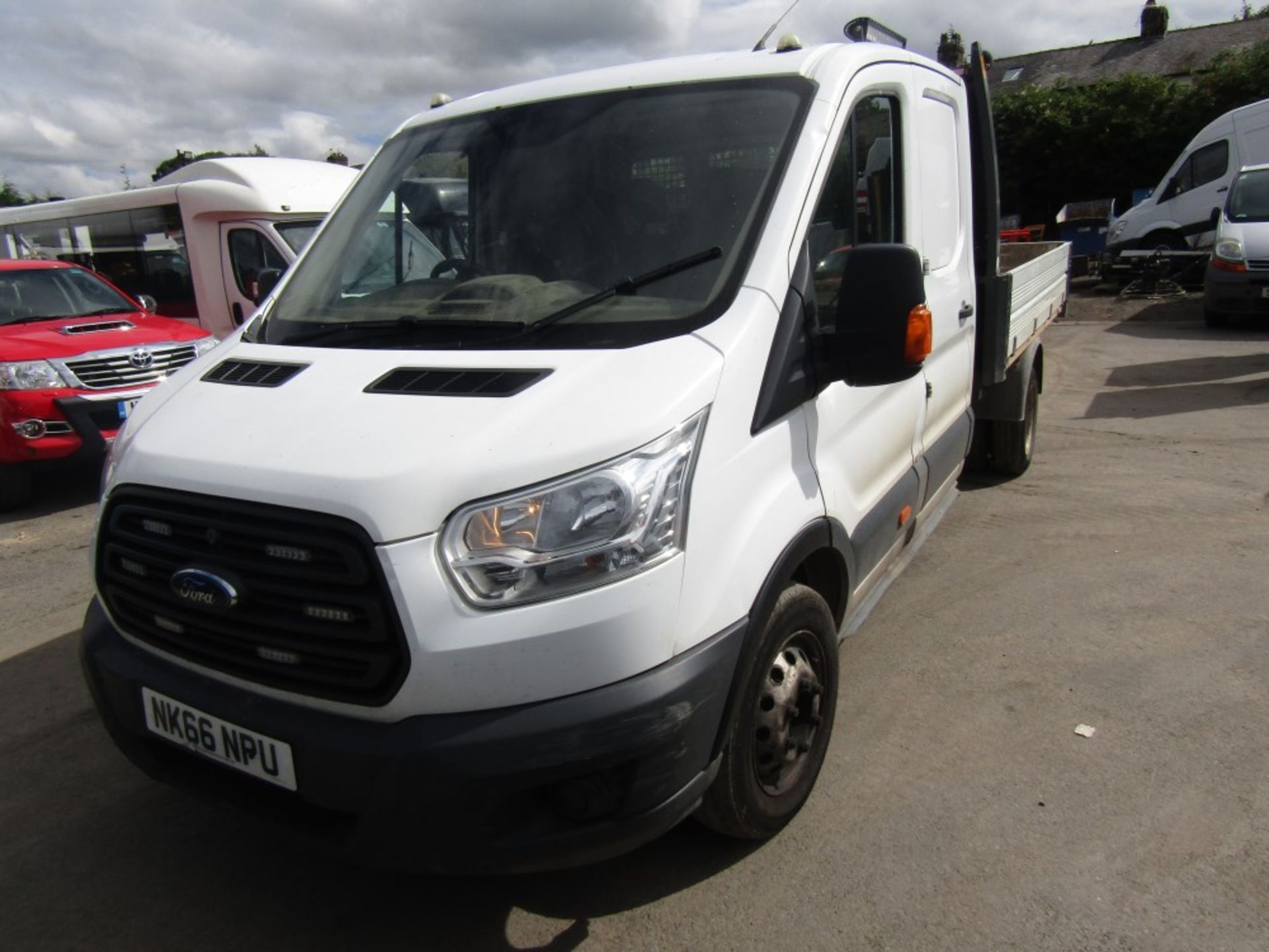 66 reg FORD TRANSIT 350 TIPPER, 1ST REG 10/16, TEST 03/23, 261835KM, V5 HERE, 3 FORMER KEEPERS [+ - Image 2 of 7