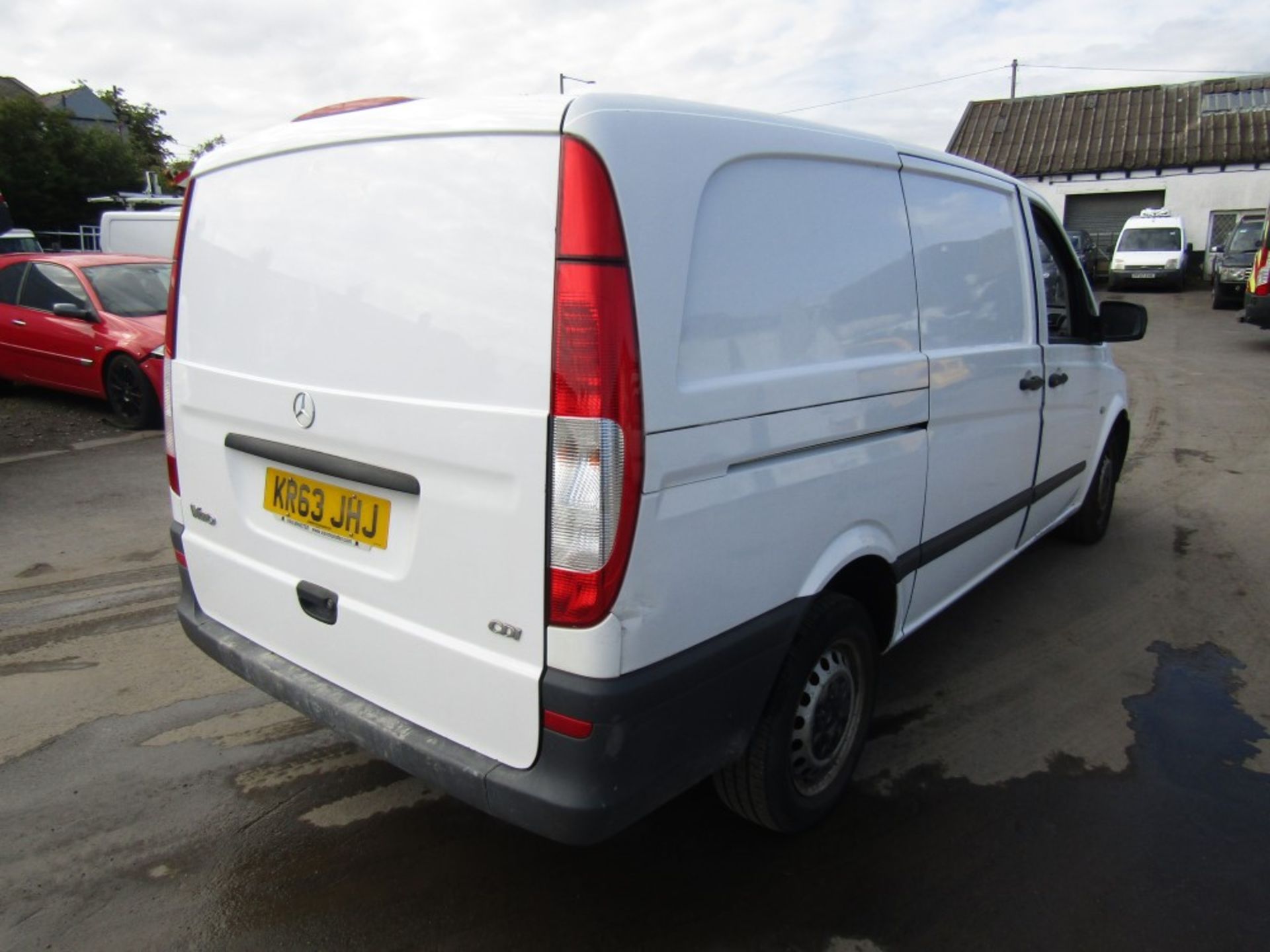 63 reg MERCEDES VITO 113 CDI, 1ST REG 11/13, 145693M, V5 HERE, 2 FORMER KEEPERS [NO VAT] - Image 4 of 7