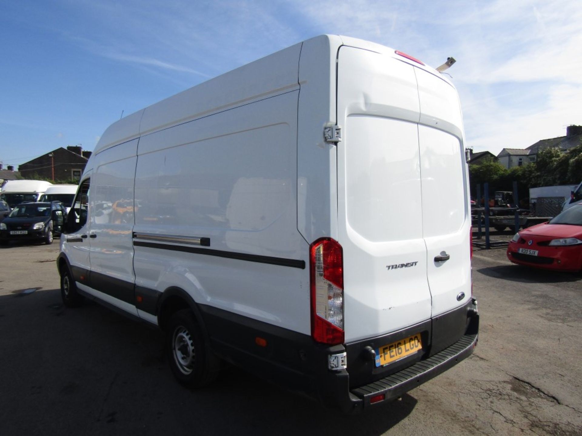 16 reg FORD TRANSIT 350, 1ST REG 04/16, TEST 04/23, 126742M, V5 HERE, 1 OWNER FROM NEW [+ VAT] - Image 3 of 7