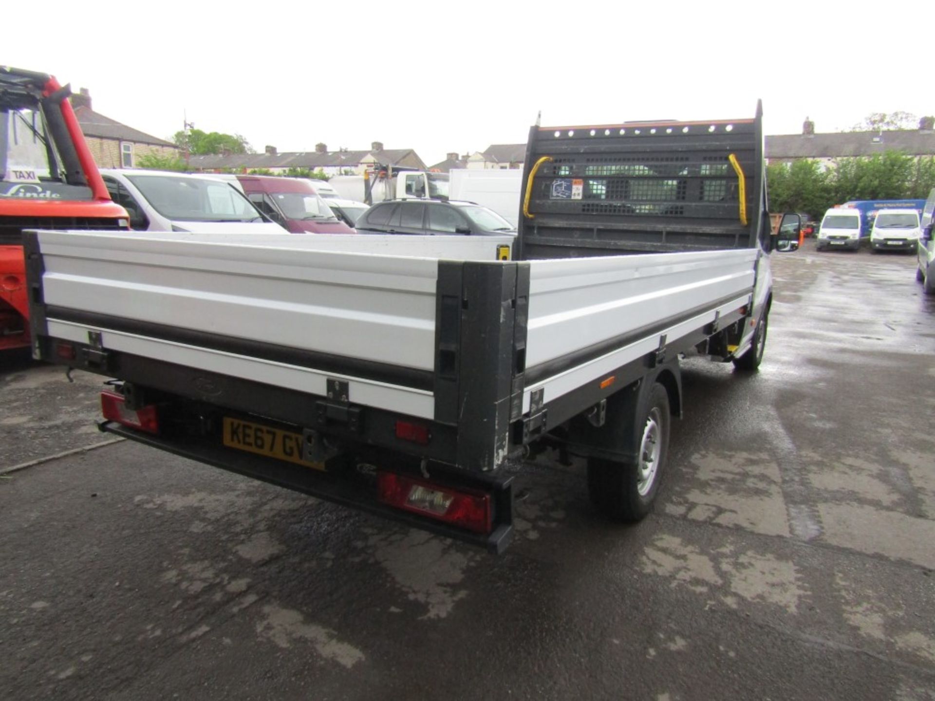 67 reg FORD TRANSIT 350 LWB DROPSIDE, 1ST REG 11/17, 125996M, V5 HERE, 1 OWNER FROM NEW [+ VAT] - Image 4 of 7