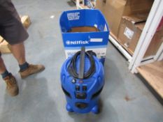 WET & DRY VACUUM CLEANER (SCRAP) [+ VAT]