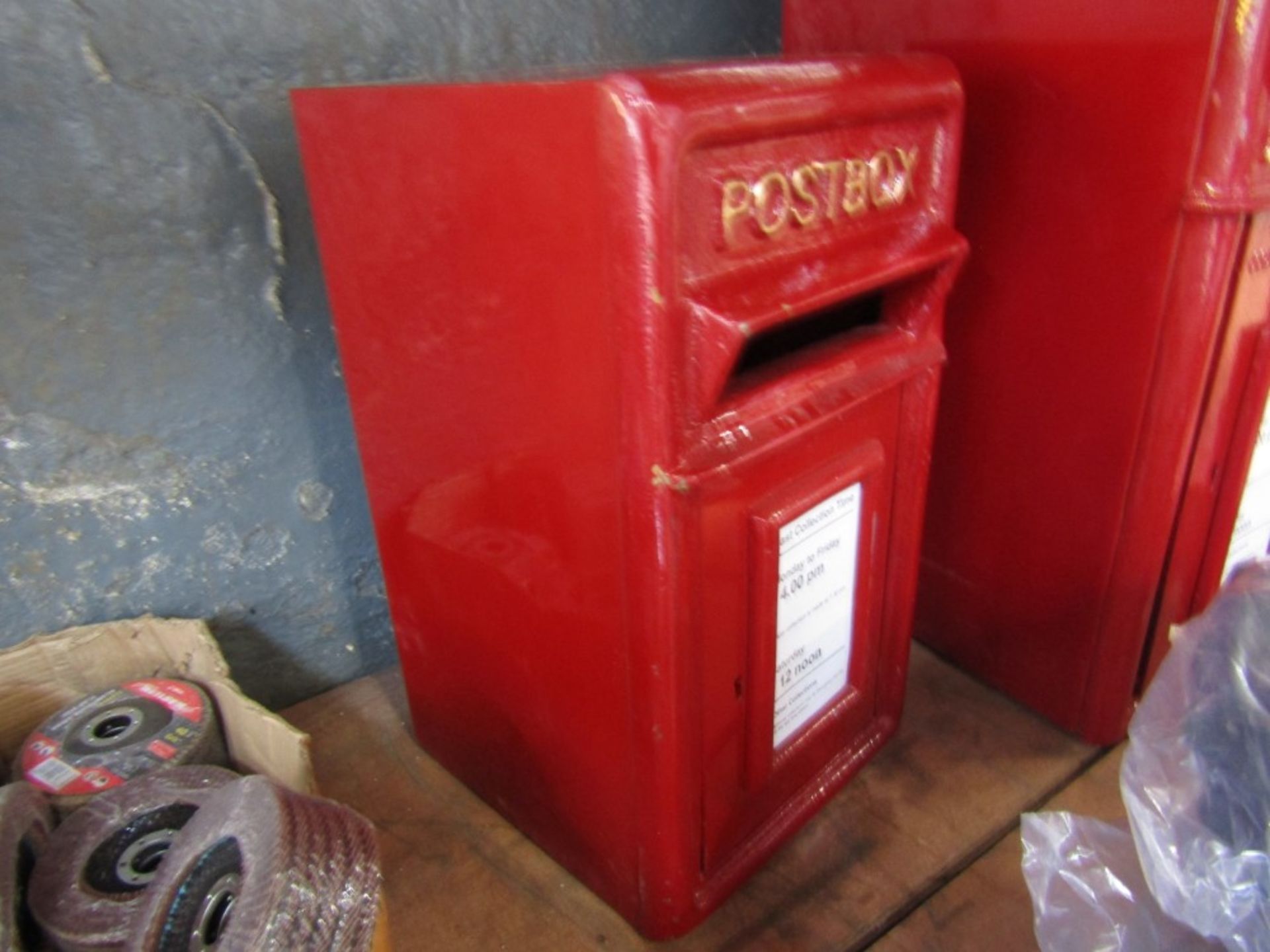 POST BOX [+ VAT]