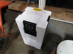 4.6KW HOSE AIR CONDITIONER (DIRECT HIRE CO) [+ VAT]