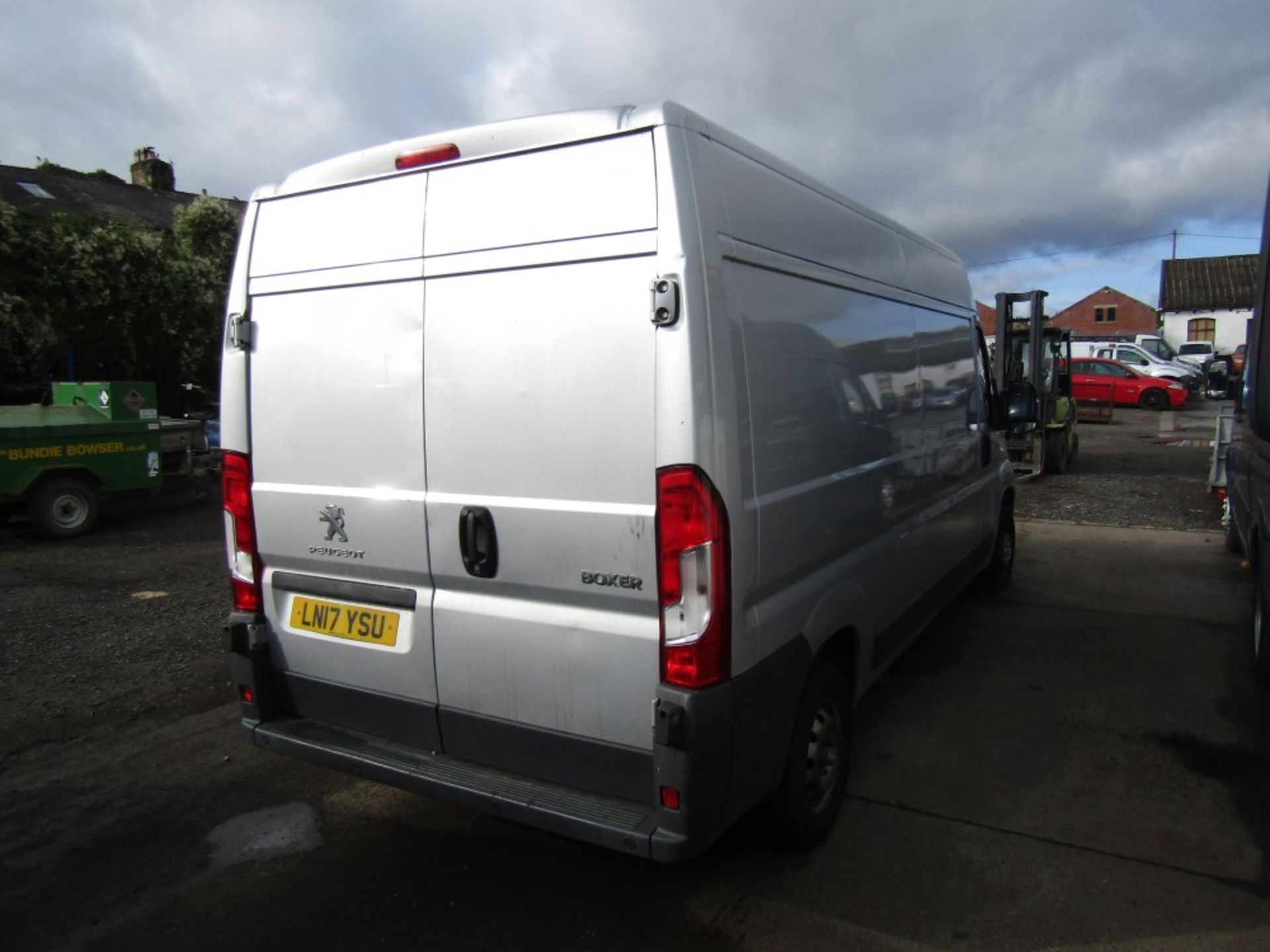 17 reg PEUGEOT BOXER 335 PRO L3H2 BLUE HDI (NON RUNNER), 1ST REG 03/17, TEST 04/23, 83426M - Image 4 of 7