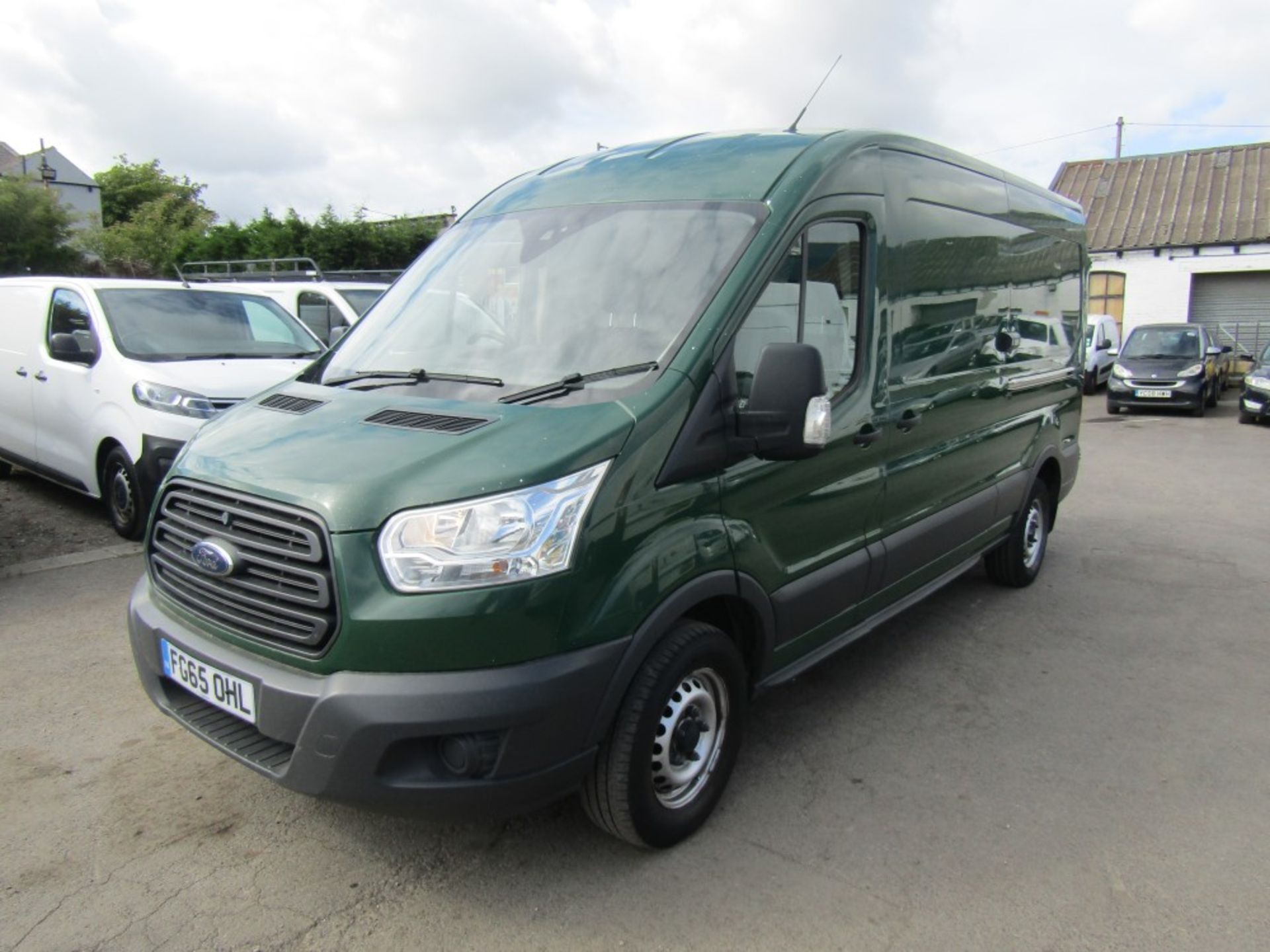 65 reg FORD TRANSIT 350, 1ST REG 09/15, TEST 04/23, 193435M, V5 HERE, 1 FORMER KEEPER [NO VAT] - Bild 2 aus 7