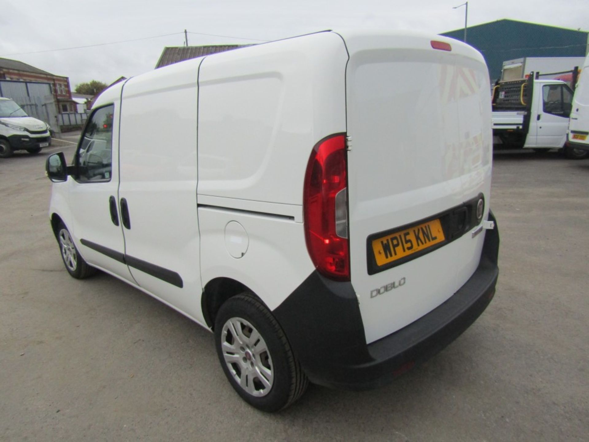 15 reg FIAT DOBLO 16V MULTIJET (DIRECT COMPANY) 1ST REG 04/15, 106281M, V5 HERE, 1 FORMER - Image 3 of 7