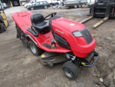 COUNTAX RIDE ON MOWER C/W GRASS COLLECTOR (DIRECT COUNCIL) [WH090] [+ VAT]