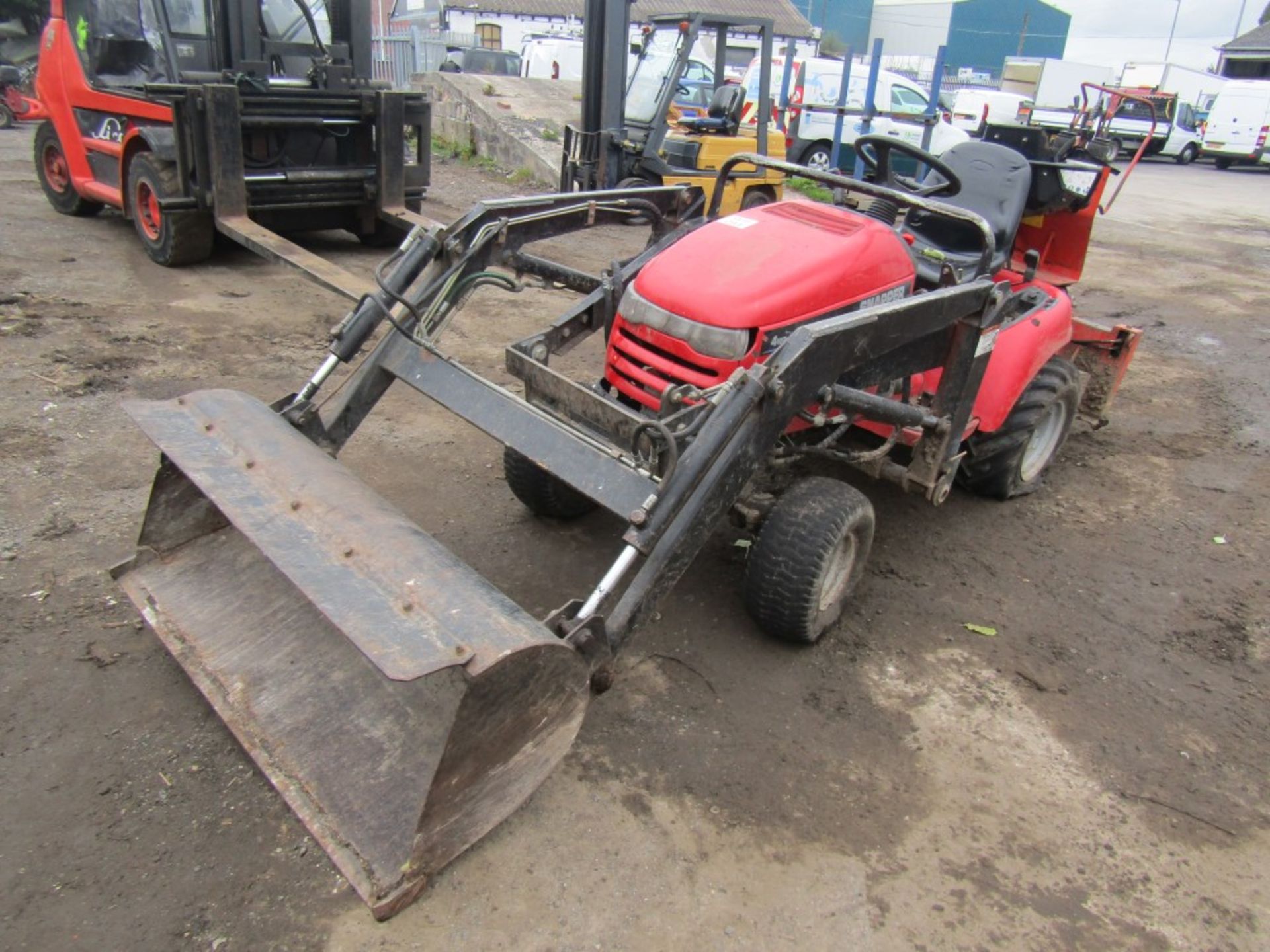 SNAPPER 4WD FRONT & REAR DIGGER (DIRECT COUNCIL) 1712 HOURS [WH093] [+ VAT] - Image 2 of 4