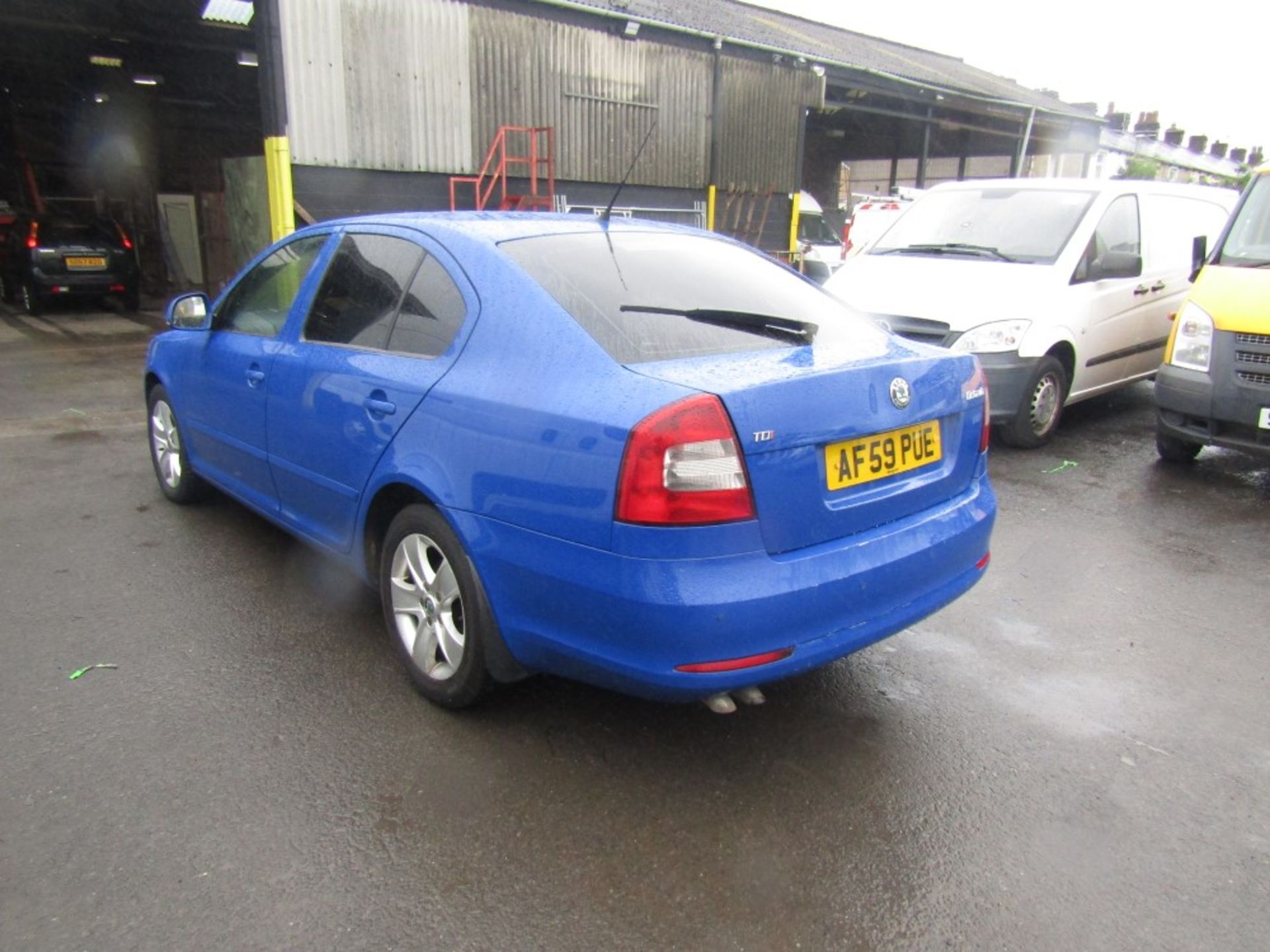 59 reg SKODA OCTAVIA ELEGANCE TDI, 1ST REG 09/09, TEST 12/22, 298141M, V5 HERE, 3 FORMER KEEPERS [NO - Image 3 of 6